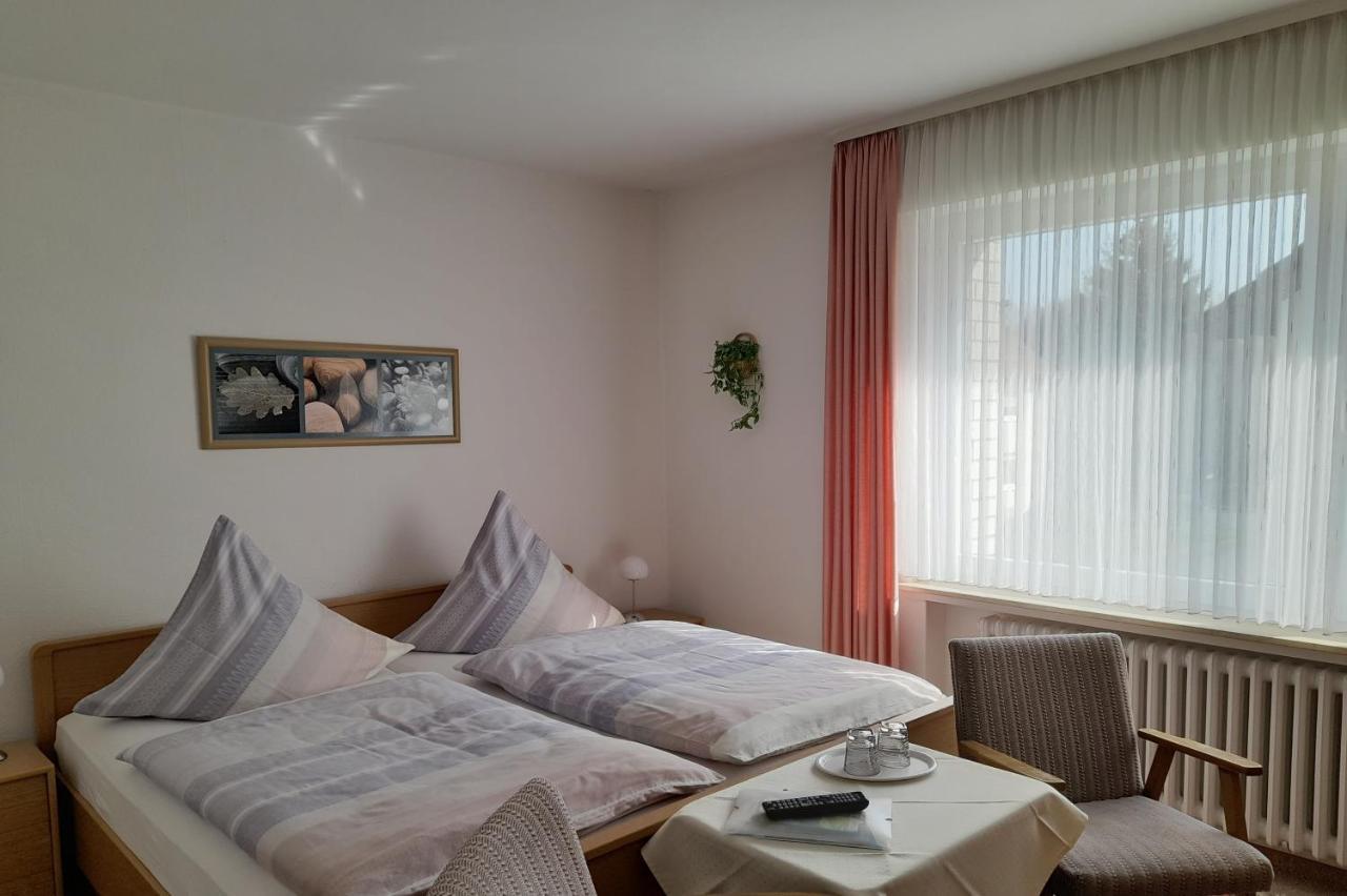 Ferienwohnung Und Gaestezimmer Iburgblick Bad Driburg Eksteriør billede